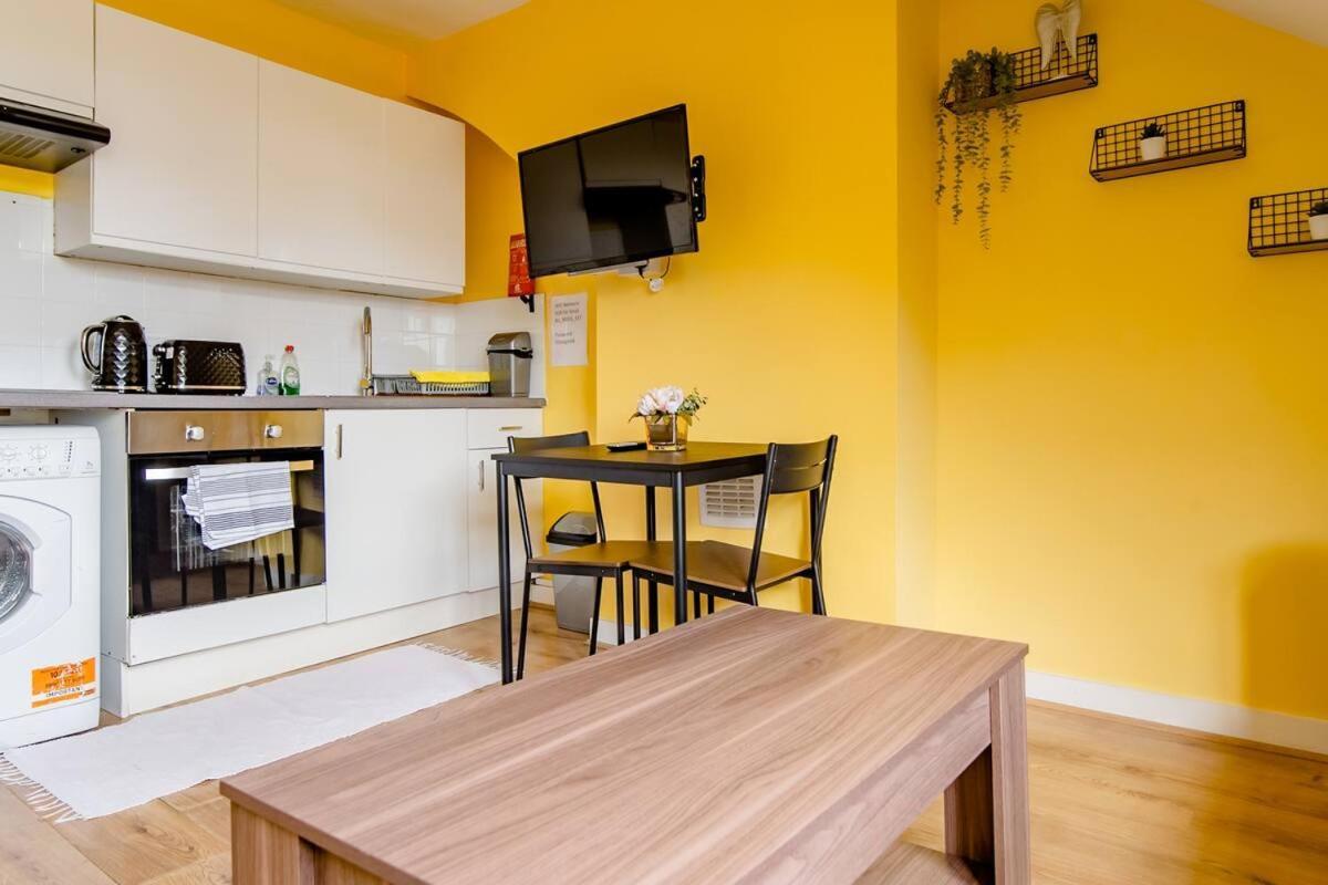 Comfortable In Seven Sisters, Gasthof *